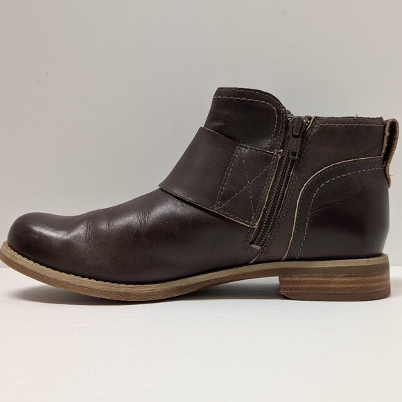 Timberland EarthKeepers Savin Hill Double Buckle Ankle Boot in Dark Brown - Picture 7 of 16